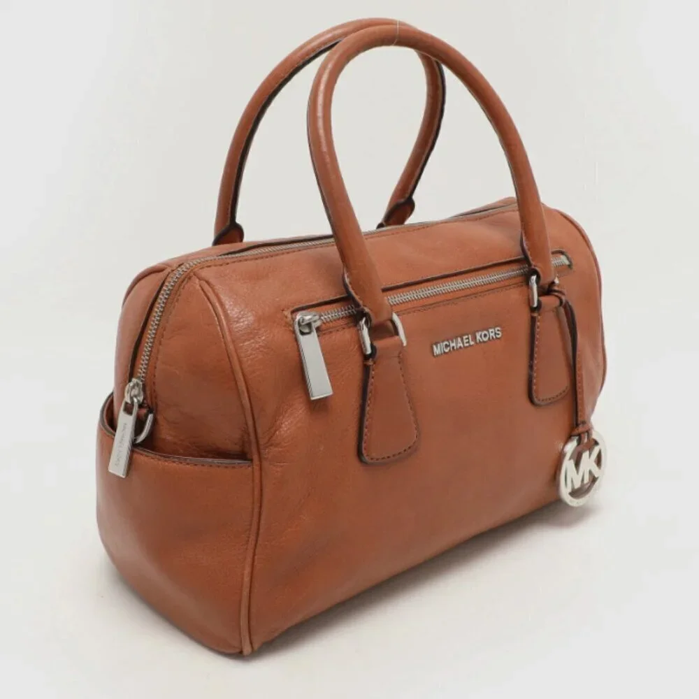 MICHAEL KORS Sophie, large zip top leather satchel in cedar